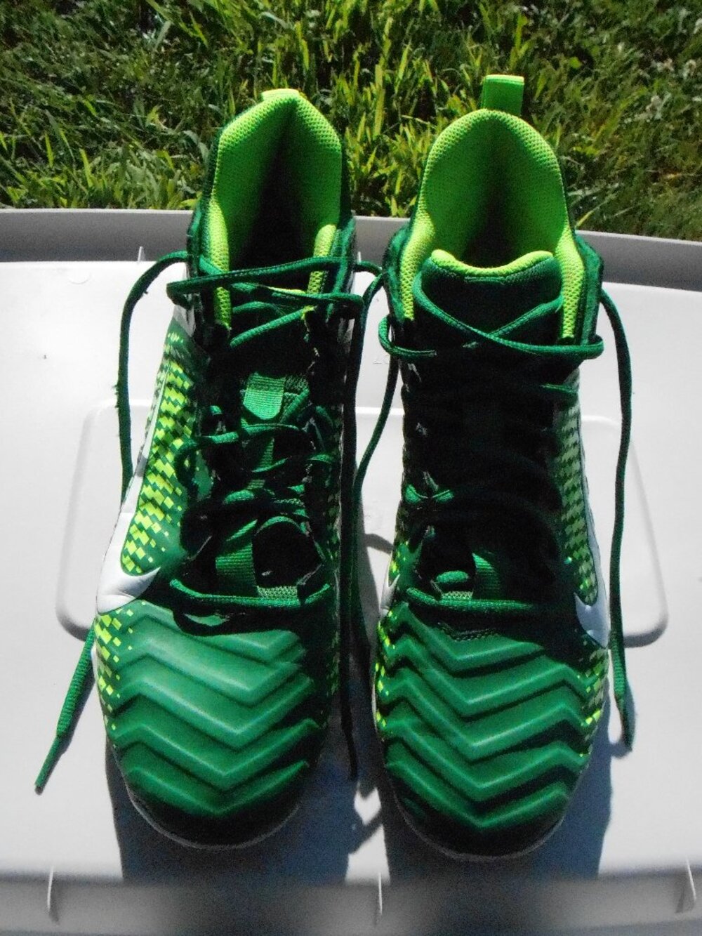 Nike Men's Alpha Menace Fast Flex Green  White Football Cleats Size-10 AQ7653-30